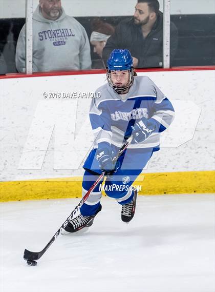 Thumbnail 3 in Braintree vs. Woburn Memorial (MIAA Division 1 Quarterfinal) photogallery.