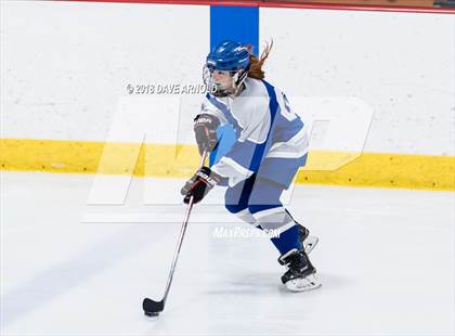 Thumbnail 2 in Braintree vs. Woburn Memorial (MIAA Division 1 Quarterfinal) photogallery.