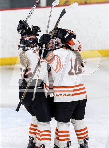 Thumbnail 3 in Braintree vs. Woburn Memorial (MIAA Division 1 Quarterfinal) photogallery.