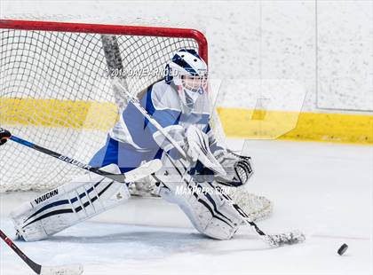 Thumbnail 1 in Braintree vs. Woburn Memorial (MIAA Division 1 Quarterfinal) photogallery.