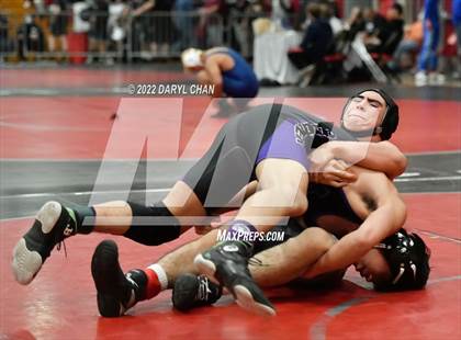 Thumbnail 2 in Elsinore vs Hoover (CIF Southern Section Wrestling Championships) photogallery.