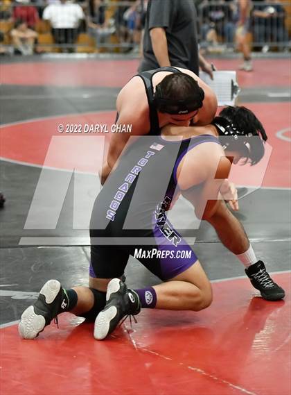 Thumbnail 3 in Elsinore vs Hoover (CIF Southern Section Wrestling Championships) photogallery.