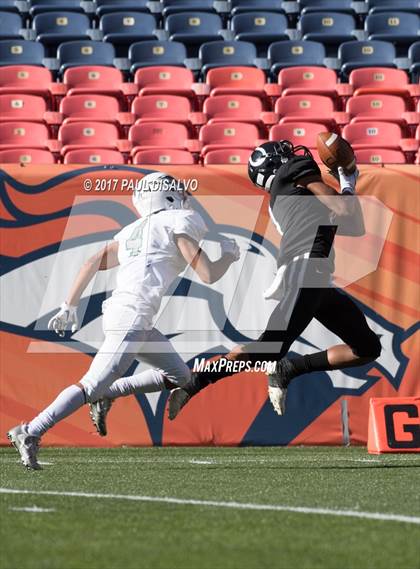 Thumbnail 3 in Pine Creek vs. Pueblo South (CHSAA 4A State Final) photogallery.
