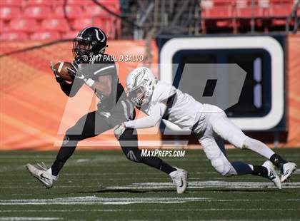 Thumbnail 3 in Pine Creek vs. Pueblo South (CHSAA 4A State Final) photogallery.