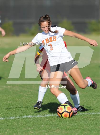 Thumbnail 3 in Tesoro vs. Huntington Beach (Mater Dei Premier Invitational) photogallery.