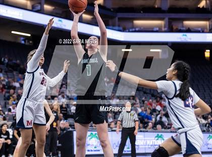 Thumbnail 1 in San Joaquin Memorial vs. Sage Hill (CIF Division II Championship) photogallery.