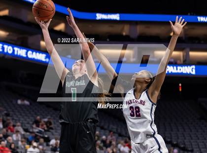 Thumbnail 1 in San Joaquin Memorial vs. Sage Hill (CIF Division II Championship) photogallery.