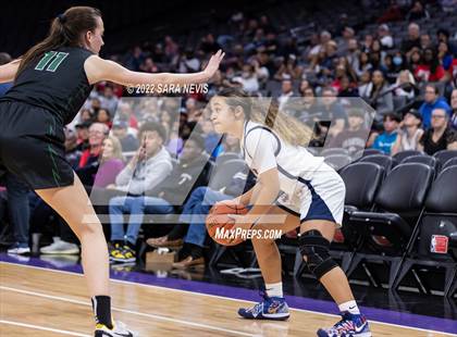 Thumbnail 1 in San Joaquin Memorial vs. Sage Hill (CIF Division II Championship) photogallery.