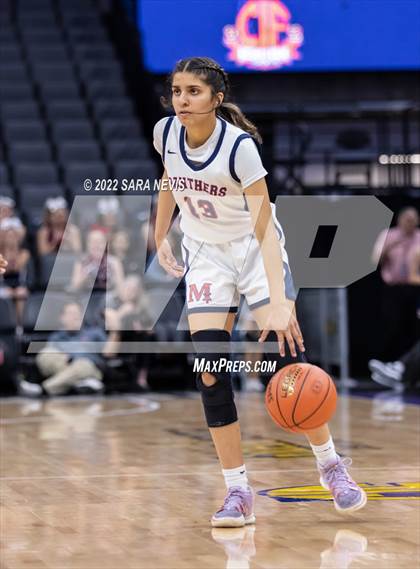 Thumbnail 1 in San Joaquin Memorial vs. Sage Hill (CIF Division II Championship) photogallery.