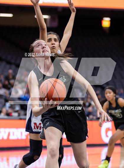 Thumbnail 1 in San Joaquin Memorial vs. Sage Hill (CIF Division II Championship) photogallery.
