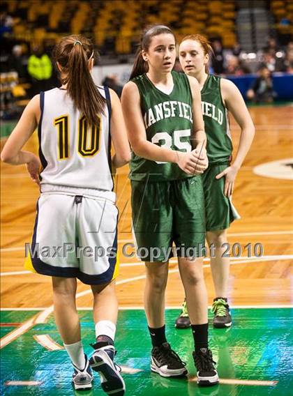 Thumbnail 3 in Mansfield vs. Andover (MIAA D1 Semifinal) photogallery.