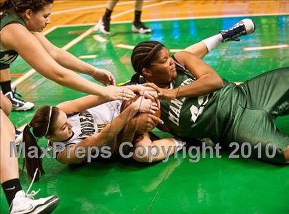 Thumbnail 2 in Mansfield vs. Andover (MIAA D1 Semifinal) photogallery.