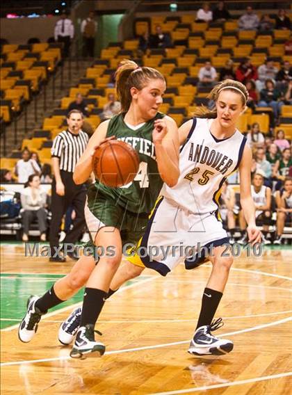 Thumbnail 3 in Mansfield vs. Andover (MIAA D1 Semifinal) photogallery.