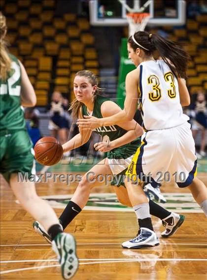 Thumbnail 1 in Mansfield vs. Andover (MIAA D1 Semifinal) photogallery.