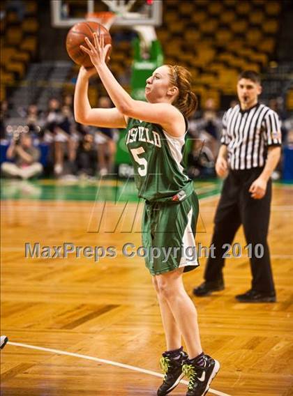 Thumbnail 1 in Mansfield vs. Andover (MIAA D1 Semifinal) photogallery.