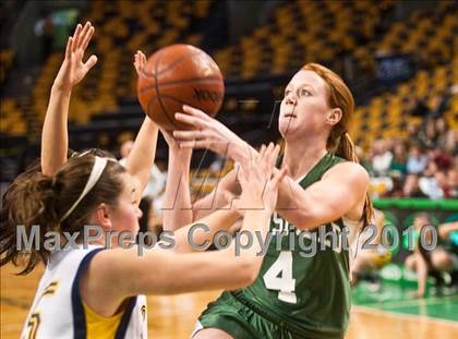Thumbnail 2 in Mansfield vs. Andover (MIAA D1 Semifinal) photogallery.