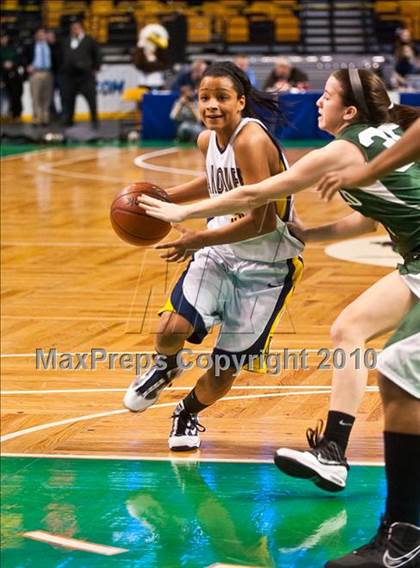 Thumbnail 3 in Mansfield vs. Andover (MIAA D1 Semifinal) photogallery.