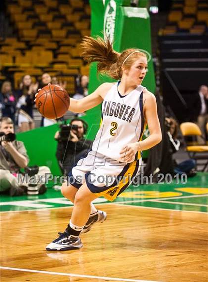 Thumbnail 2 in Mansfield vs. Andover (MIAA D1 Semifinal) photogallery.