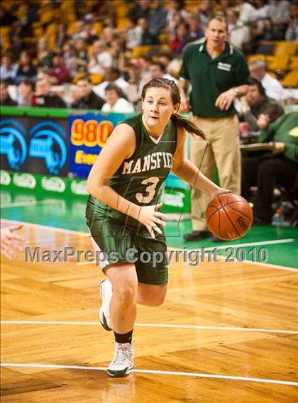 Thumbnail 2 in Mansfield vs. Andover (MIAA D1 Semifinal) photogallery.