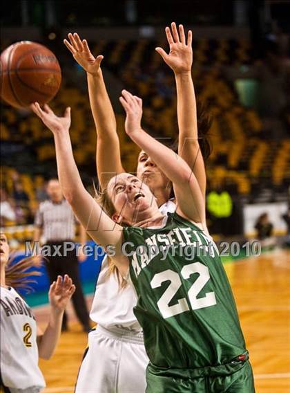 Thumbnail 1 in Mansfield vs. Andover (MIAA D1 Semifinal) photogallery.