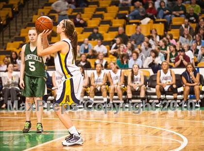 Thumbnail 3 in Mansfield vs. Andover (MIAA D1 Semifinal) photogallery.