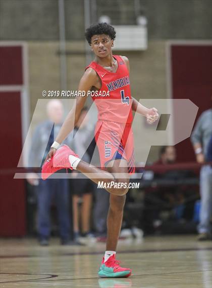 Thumbnail 3 in Bakersfield vs. San Joaquin Memorial (Nike Invitational) photogallery.