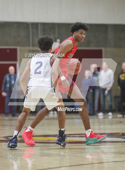 Thumbnail 1 in Bakersfield vs. San Joaquin Memorial (Nike Invitational) photogallery.