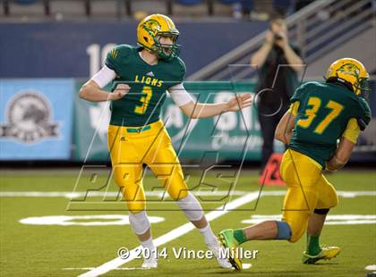 Thumbnail 3 in Sedro-Woolley vs. Lynden (WIAA 2A Final ) photogallery.