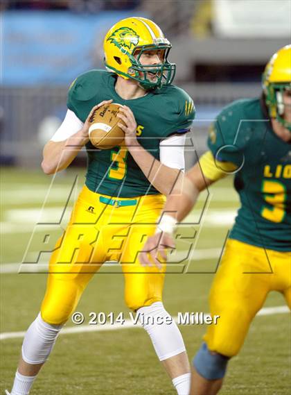 Thumbnail 3 in Sedro-Woolley vs. Lynden (WIAA 2A Final ) photogallery.