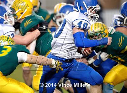 Thumbnail 3 in Sedro-Woolley vs. Lynden (WIAA 2A Final ) photogallery.
