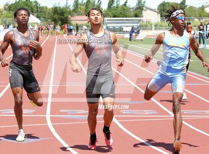 Thumbnail 2 in Bay Valley Athletic League Championship photogallery.