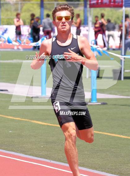 Thumbnail 2 in Bay Valley Athletic League Championship photogallery.