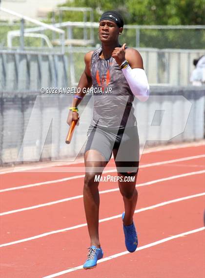 Thumbnail 2 in Bay Valley Athletic League Championship photogallery.