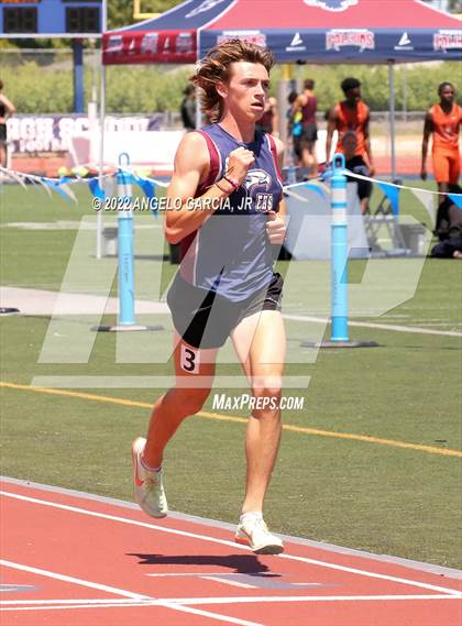 Thumbnail 3 in Bay Valley Athletic League Championship photogallery.