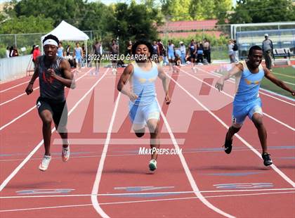 Thumbnail 2 in Bay Valley Athletic League Championship photogallery.