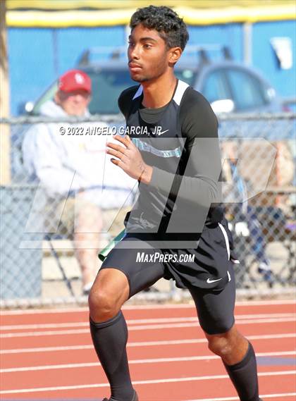 Thumbnail 1 in Bay Valley Athletic League Championship photogallery.