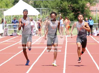Thumbnail 1 in Bay Valley Athletic League Championship photogallery.