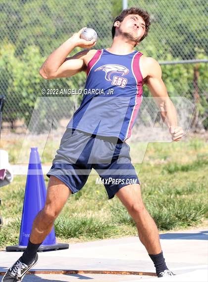 Thumbnail 1 in Bay Valley Athletic League Championship photogallery.