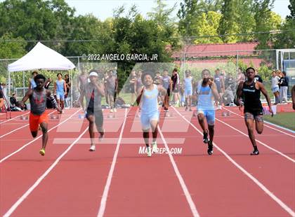Thumbnail 1 in Bay Valley Athletic League Championship photogallery.