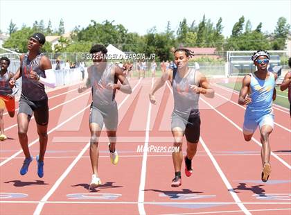 Thumbnail 1 in Bay Valley Athletic League Championship photogallery.