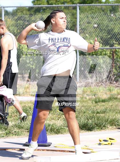 Thumbnail 2 in Bay Valley Athletic League Championship photogallery.