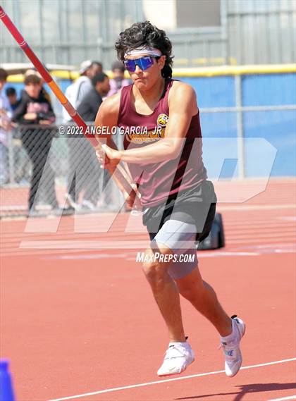 Thumbnail 3 in Bay Valley Athletic League Championship photogallery.