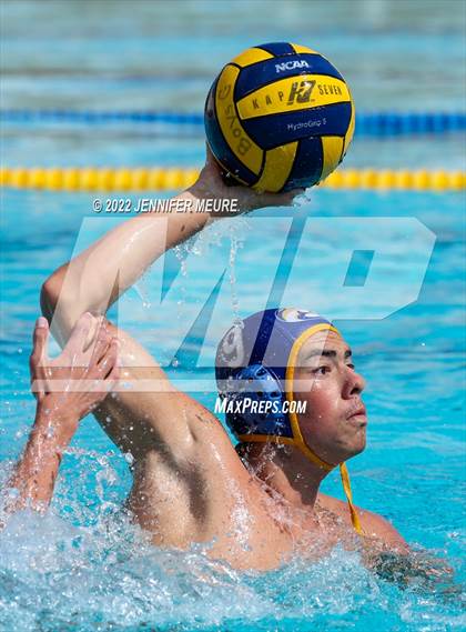 Thumbnail 3 in Livermore vs. Newark Memorial photogallery.