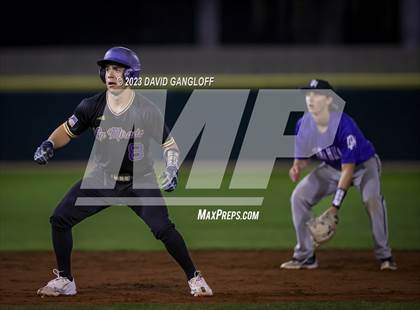 Thumbnail 2 in La Mirada vs Dana Hills (Loara Tournament) photogallery.