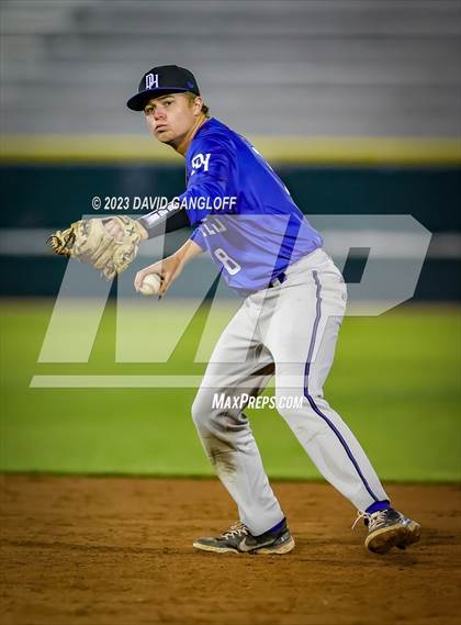 Thumbnail 2 in La Mirada vs Dana Hills (Loara Tournament) photogallery.