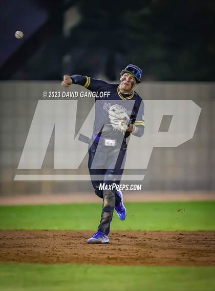 Thumbnail 1 in La Mirada vs Dana Hills (Loara Tournament) photogallery.