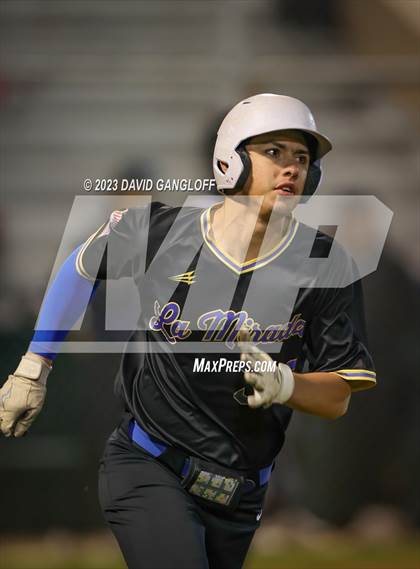 Thumbnail 2 in La Mirada vs Dana Hills (Loara Tournament) photogallery.