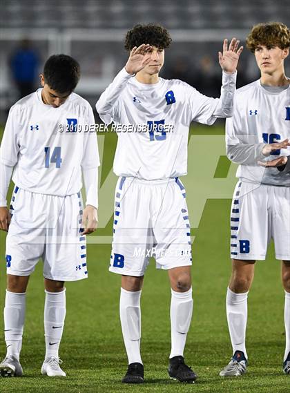 Thumbnail 1 in Regis Jesuit vs Broomfield (CHSAA 5A Final)  photogallery.