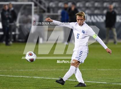 Thumbnail 1 in Regis Jesuit vs Broomfield (CHSAA 5A Final)  photogallery.
