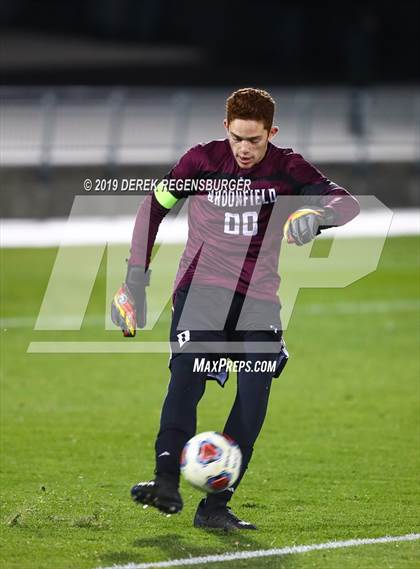 Thumbnail 2 in Regis Jesuit vs Broomfield (CHSAA 5A Final)  photogallery.